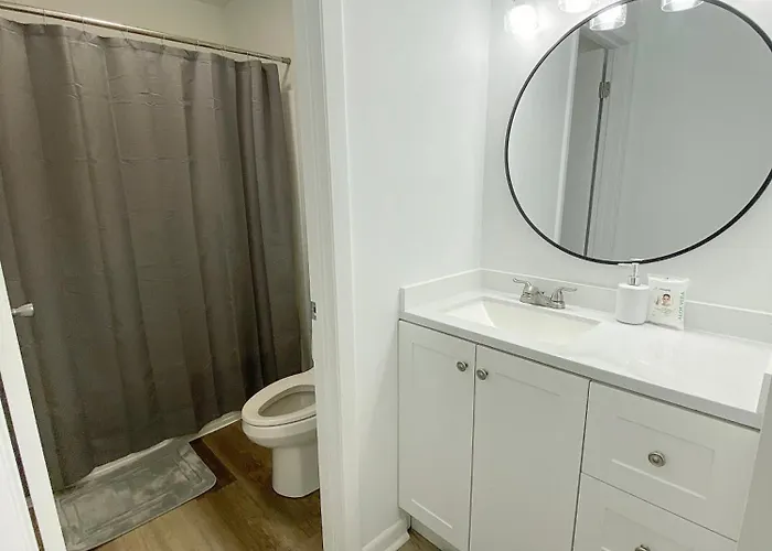 Prime Location! Upscale, Spacious 2br-2 Full Ba * Winston-Salem